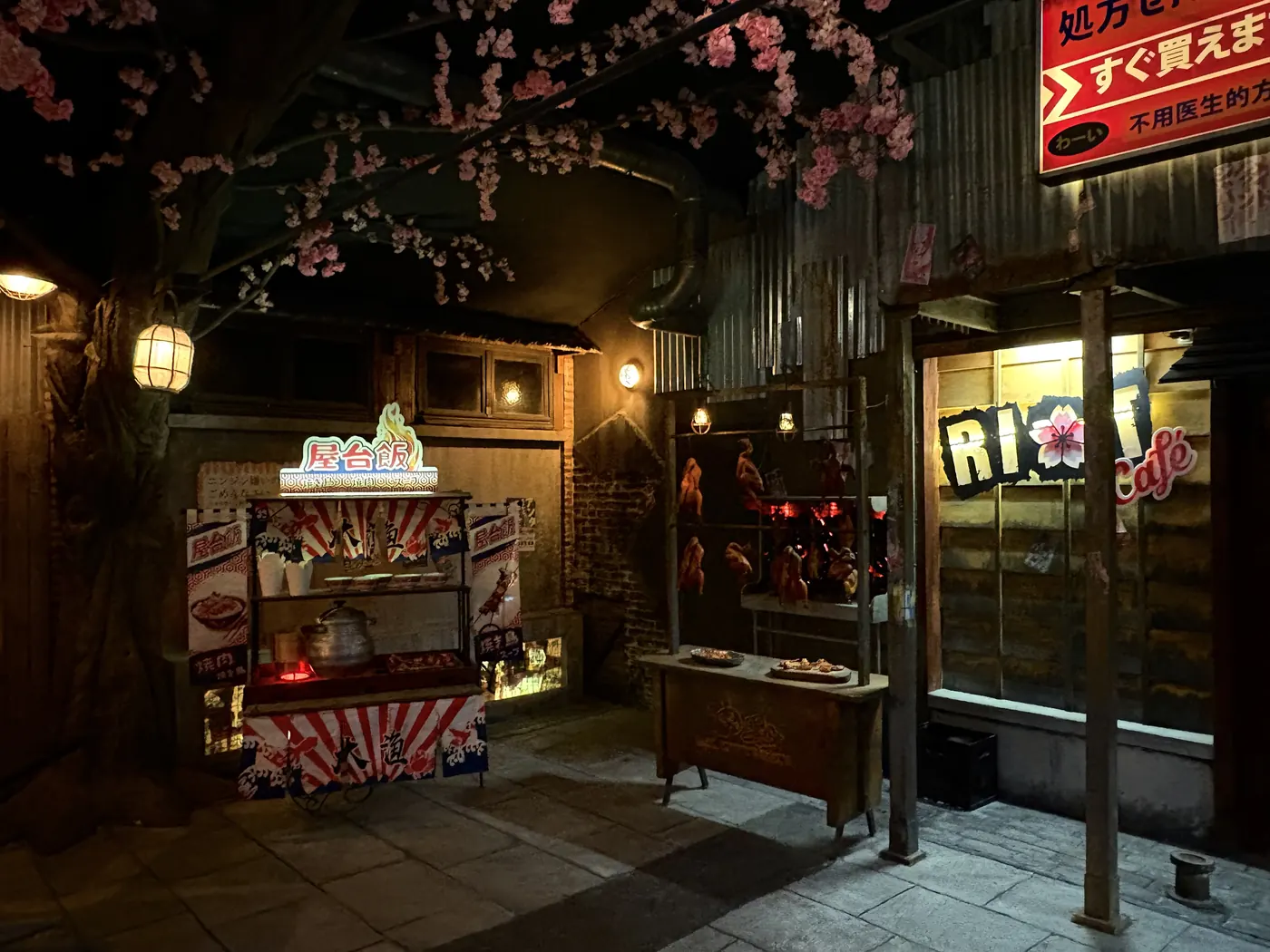 Cherry-blossom alley in the Enigma City sets, available for filming in Toulouse